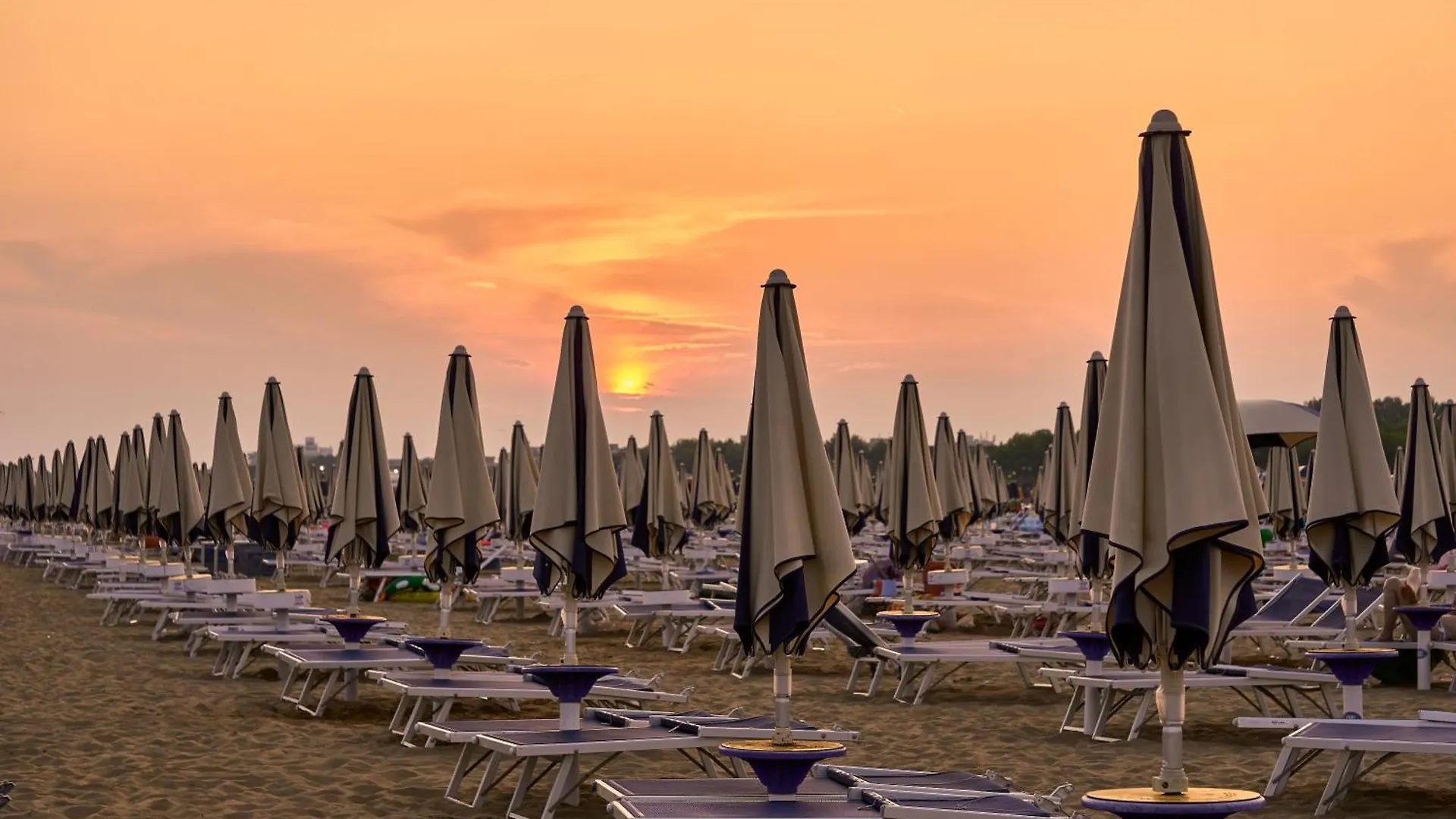 Welcoming Seaside Flat Ideal For 6 Guests Bibione 0*,  Italy