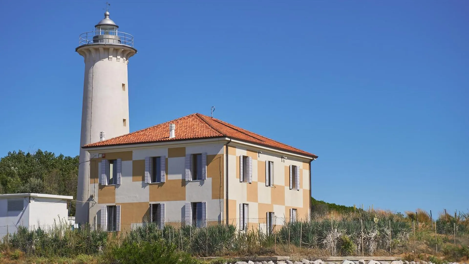 Welcoming Seaside Flat Ideal For 6 Guests Bibione Apartment