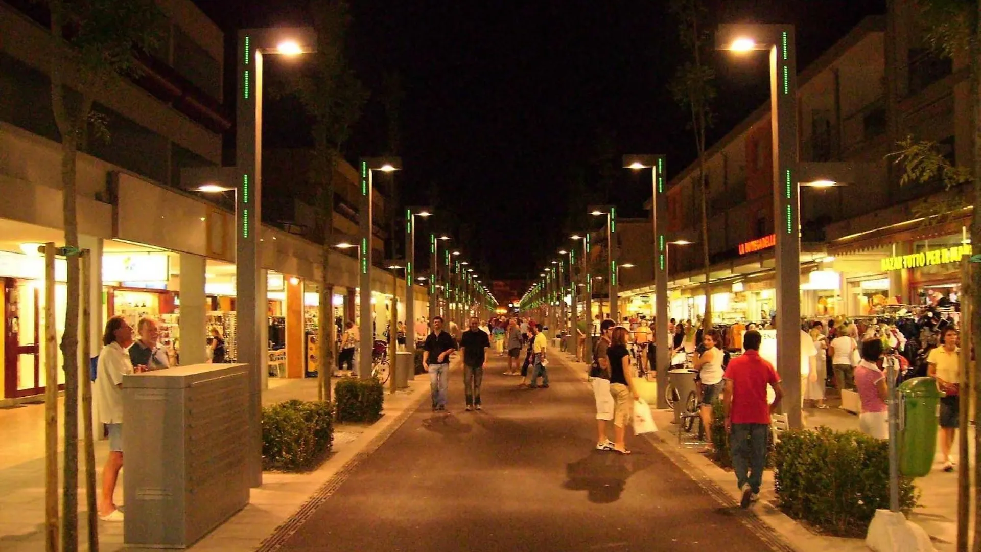 Apartment Welcoming Seaside Flat Ideal For 6 Guests Bibione